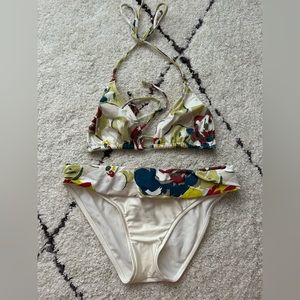 White multi colored bikini set, size S/M